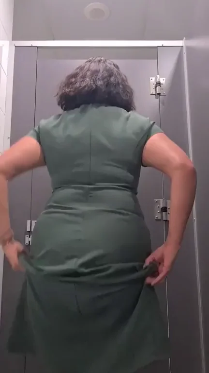Bored Wife's Cumslut Tease in Office Stall 💦😈