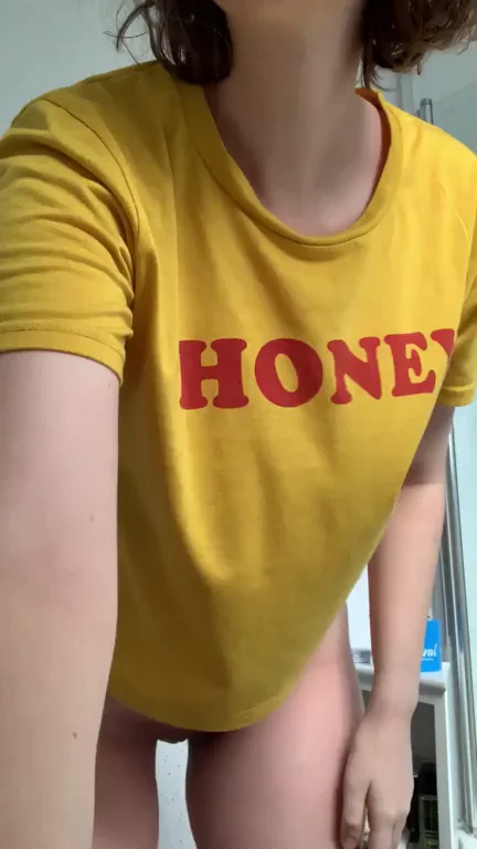 Hip-notized by Her Slimthick Honey Drip Tease