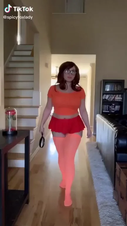 Velma's Sassy Attitude Fix 😈🔥