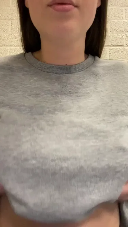 Quick TittyDrop while im at work??