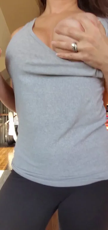 I'm about to bust out daddy!