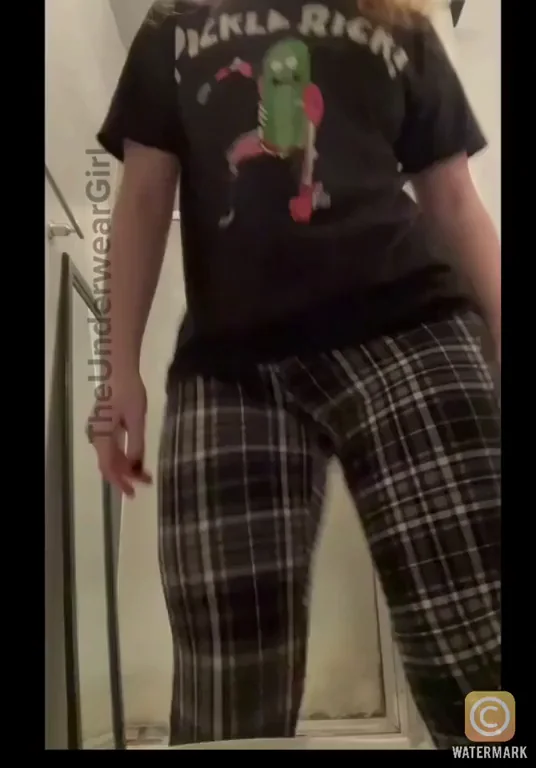 Going from Pickle Rick to Naked Chick