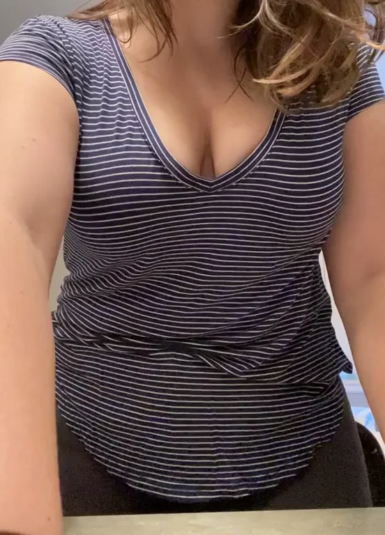 Monday Titty Drop Slamming In Hard 💦🍈🍈