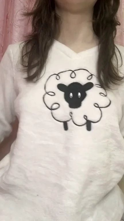 I love my fuzzy pajamas, they make me cozy ?
