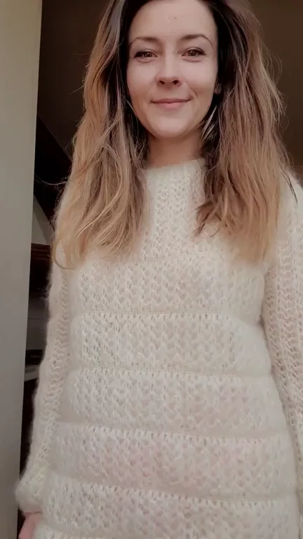 Hello. Let me introduce myself. This is my formal greeting