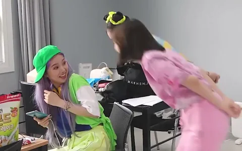 Oh My Girl - Arin