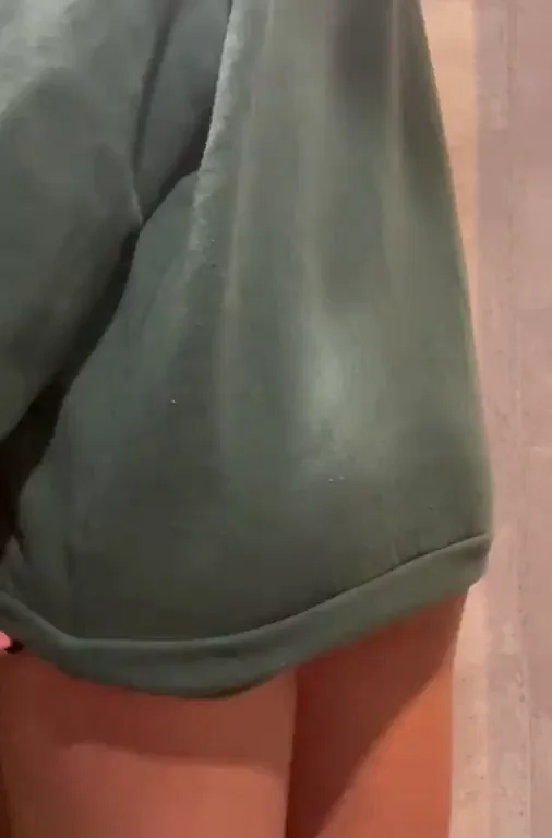 I hope my pretty bubble butt makes your day better ?