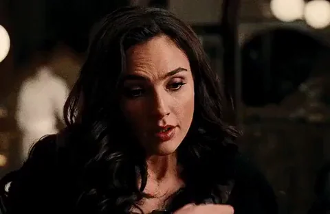 Wonder Woman(Gal Gadot) stripping down for her first gangbang