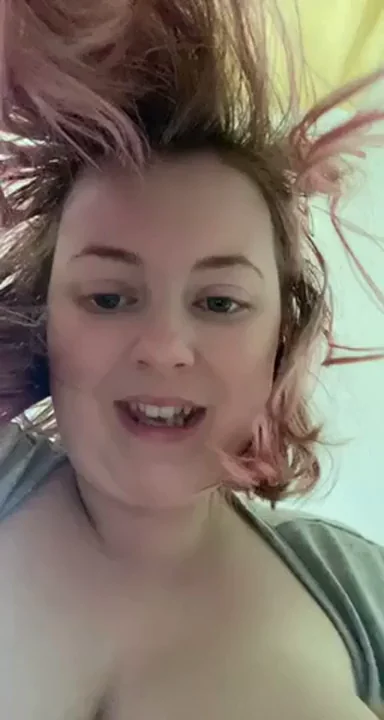 Sunday Breakfast Milk from Engorged Veiny Tits? 🥛🍈💦