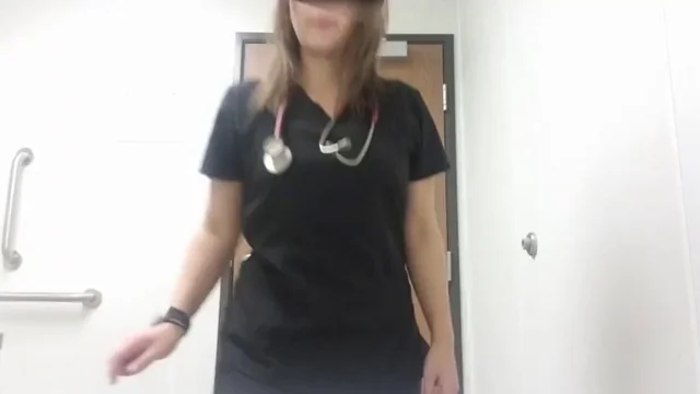 My [f]avorite work scrubs strip I've done yet! Accidentally linked someone's OF page when I tried to post this earlier but im so drunk I didn't realized what link I pasted ????? oops ????