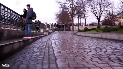 Sapphira's Tight Ass Strut in Prague 😈🍑
