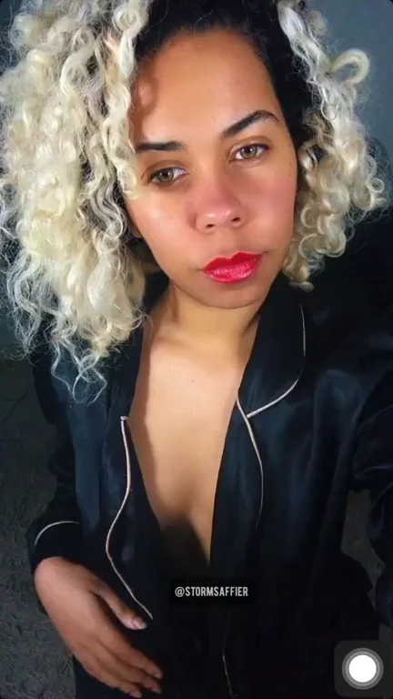 Am I Wrong to Flash My Juicy Tits? 🔥🍈🍈
