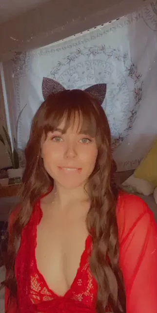 Little girl big tease ?