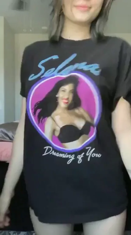 Selena Tee Titty Drop Dream 😍💦