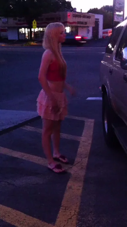 [27F] My auntie cumdump outfit I wore for my little nephew's birthday party