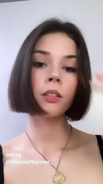 Begging for a facefuck :)