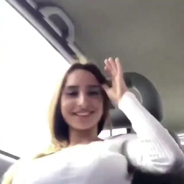 Brunette Girl Reveal Her Huge Boobs