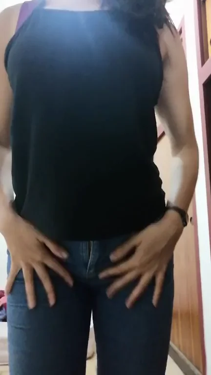 [OC] I have a lot of work to do but here I am, doing some gifs for u?
