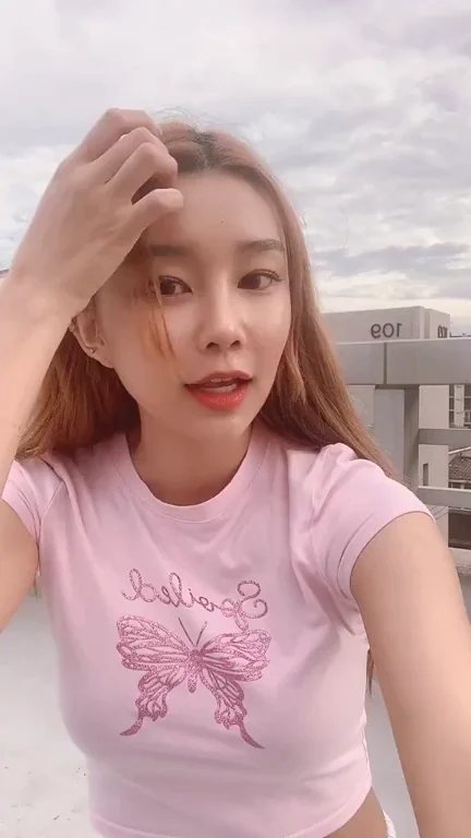 (Momoland) HYEBIN