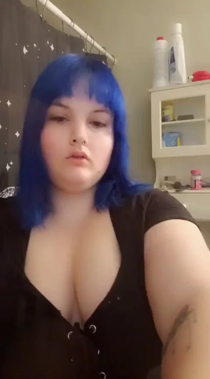 OC DD Titty Drop :)