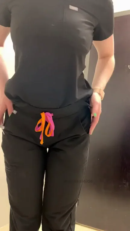 Wanna work nights with me? I promise it’ll be fun ;) [f]