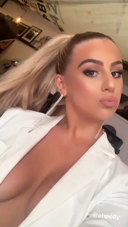 No bra