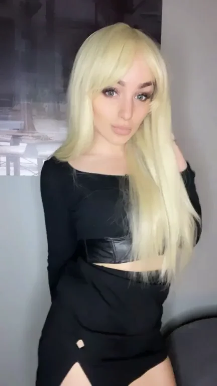 free trial on my onlyfans for all new subscribers ? link below in the comments + in my profile