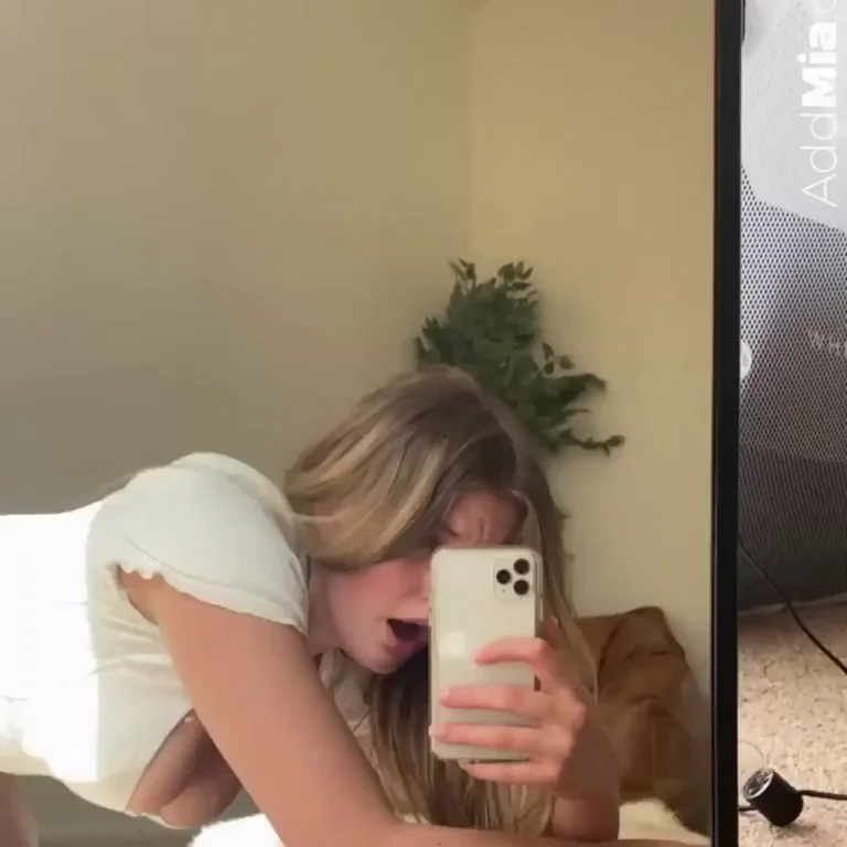 Mia Melano's Blonde Doggystyle Mirror Pound 💦🐶🔥