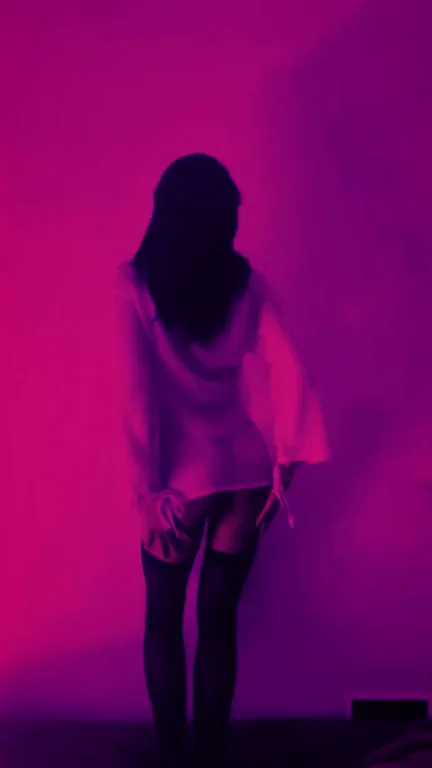 Come and dance with me! ?