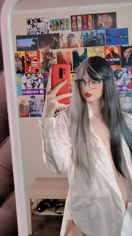 Your shirt is mine now ?