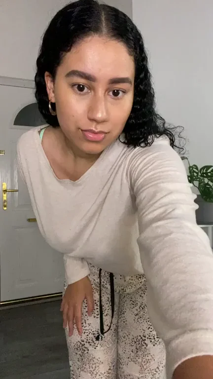 Latina Booty Babe's 5-Like Challenge: Anal Fuck Fest Tease!