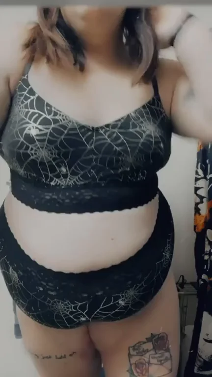 let’s do a slutty in a pumpkin patch ?