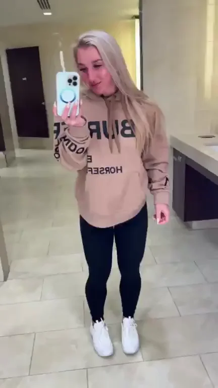 Shopping makes me wet, come join !!