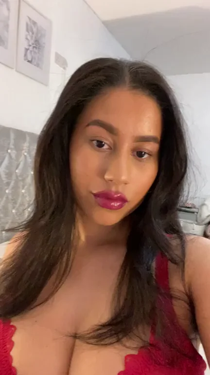 I used to HATE my body but now I think Im actually hot and want to share it with you!