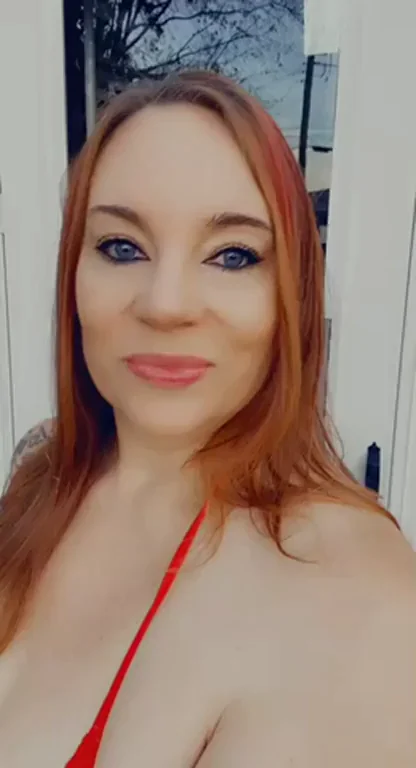 (F)52 My new outfit?
