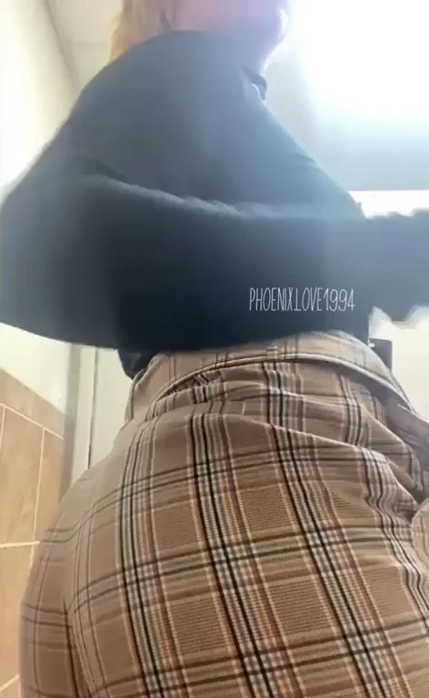 [f] want me to be your breakfast or lunch?