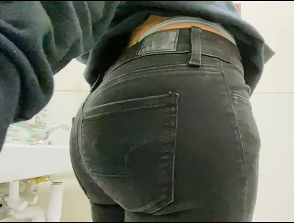 Thick MILF Teacher Fixes Slutty Thong in School Bathroom 🚽🍑 [F40]