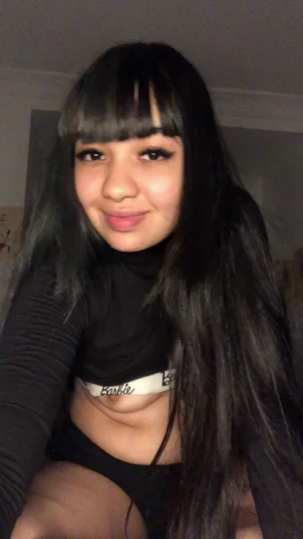 I can't taste my lips ,could you do it for me??