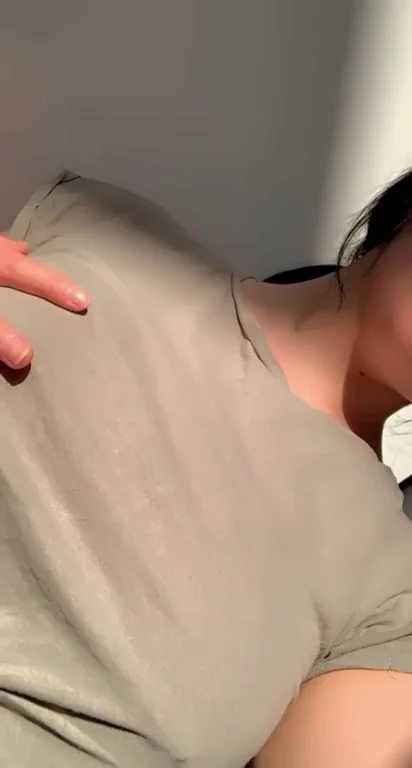 Big Tits Titty Drop to Brighten Your Day 😍🍈🍈 [OC]
