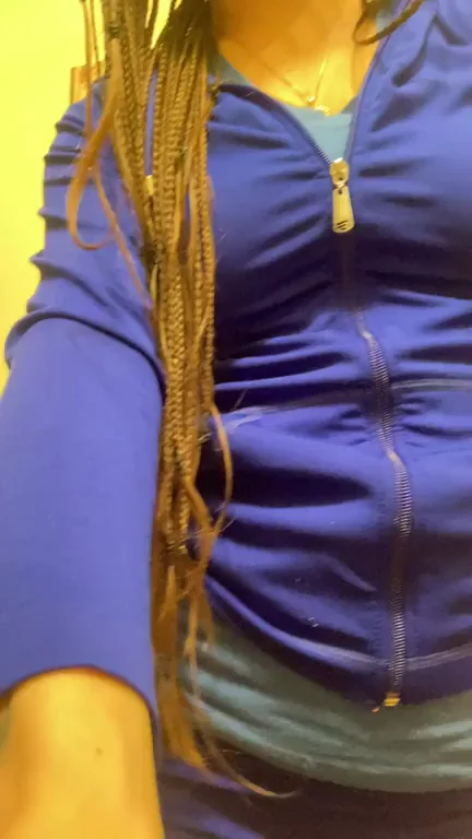 Perfect Frame: Thick Ass Spread with Butt Plug Peek 🍑🔥