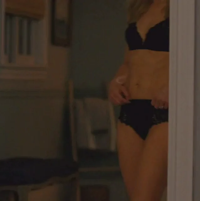 Kristen Bell in 'The Woman in the House Across the Street from the Girl in the Window'