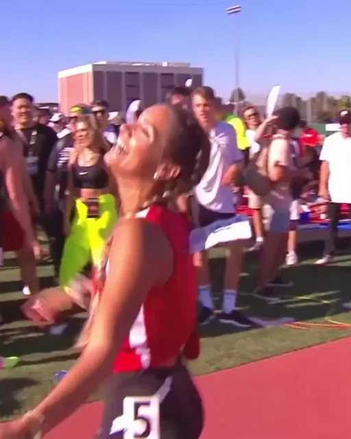 MaareBeaar's Phat Ass Bounce in Track Shorts? 🍑🏃‍♀️🔥