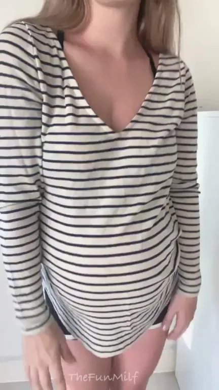 I’m still confident that getting nude while pregnant might get some guys hard!
