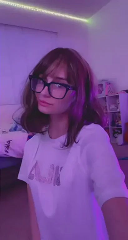 Nerdy Ahegao Neighbor's Teasing Snap: Glasses, Curves, and Bedroom Eyes – Wyd?