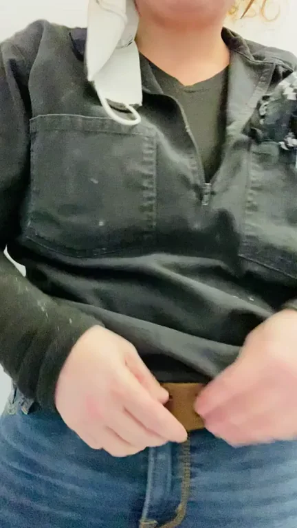 Early morning start (f)or this blue collar gal