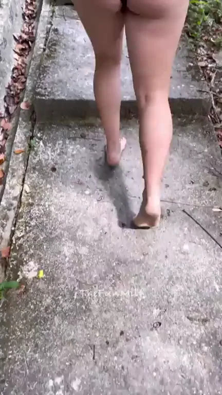 Always pay attention to your surroundings!