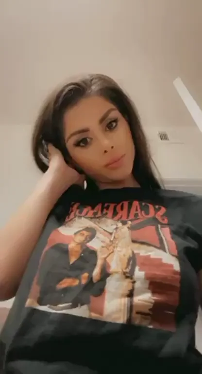 Pretty face & some natural DDD‘s