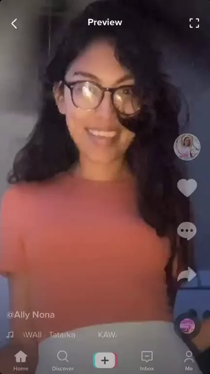 Latina TikTok Slut's Tits Bounce Up & Down 🍈🍈🔥
