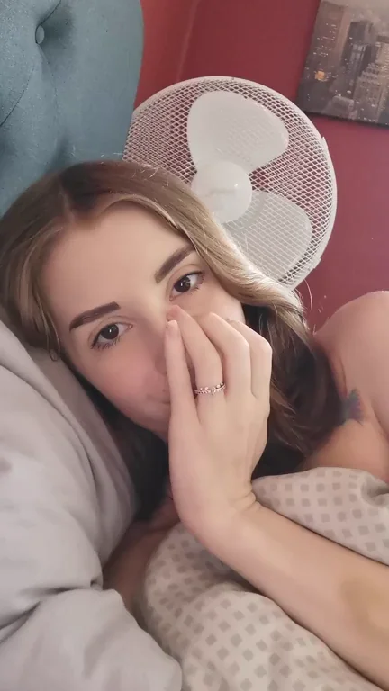 Weekends are for sleeping in, fancy some cuddling? ??