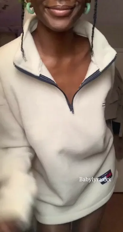 Slim Stacked Ebony Babe Babyty Teases in Tommy Hoodie & Shiny Leggings